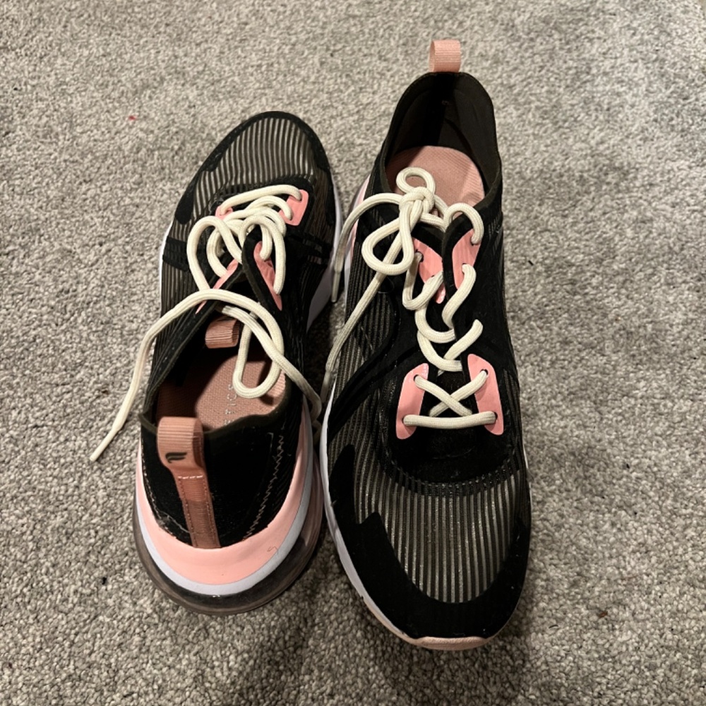 Fabletics Sneakers - image 7